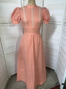 Vintage Handmade 60s Peach Maxi Hostess Fitted Sheath Short Sleeve Sz Small